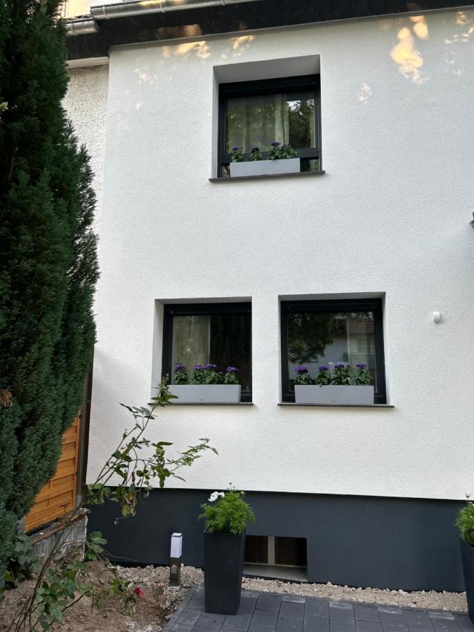 Fewo By Hd Mit Parkplatz, Wallbox, Wintergarten Bad Salzuflen Ngoại thất bức ảnh
