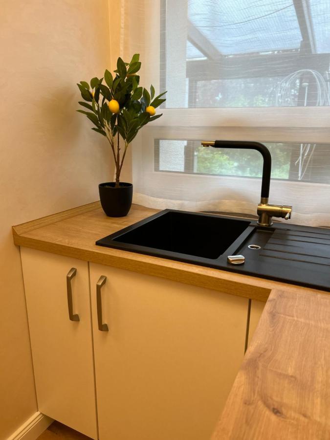 Fewo By Hd Mit Parkplatz, Wallbox, Wintergarten Bad Salzuflen Ngoại thất bức ảnh