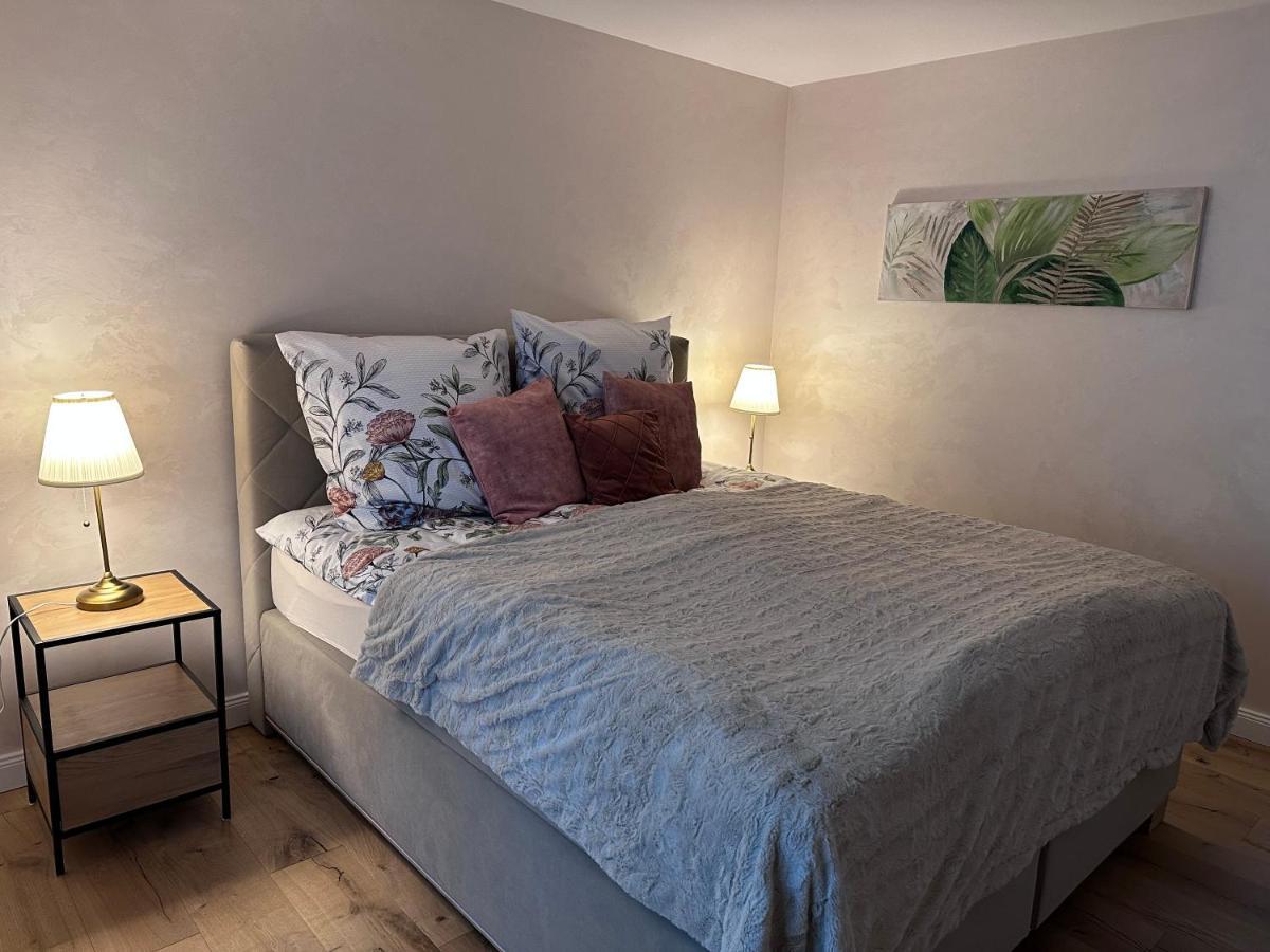 Fewo By Hd Mit Parkplatz, Wallbox, Wintergarten Bad Salzuflen Ngoại thất bức ảnh